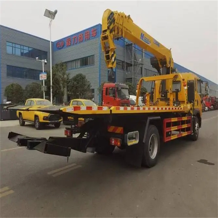 九所镇附近小随车吊出租电话，轻松解决搬运烦恼